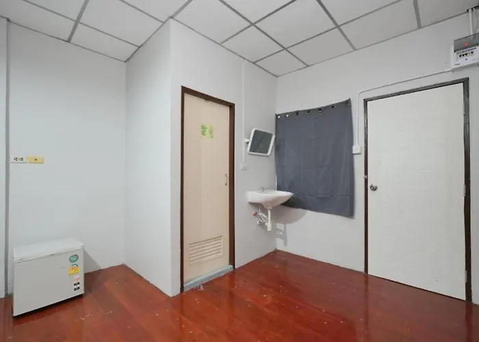At Pranakorn แอท พระนคร ตรอกข้าวสาร Appartement